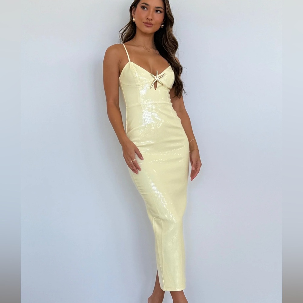Runaway The Label - Benito Midi Dress in Lemon size S
